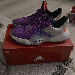 Kids Adidas D.O.N. Issue 1 Mailman Used